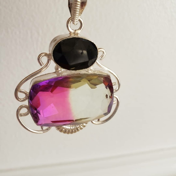 Necklace tourmaline pendant, silver, onyx strand. - Picture 3 of 8